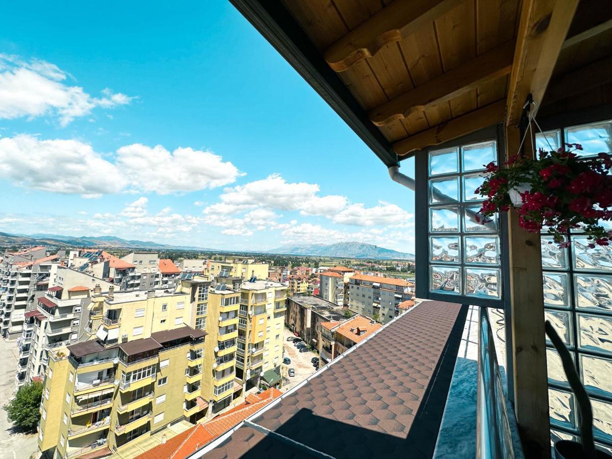 Cozy Elegance Above Korca Leilighet Eksteriør bilde
